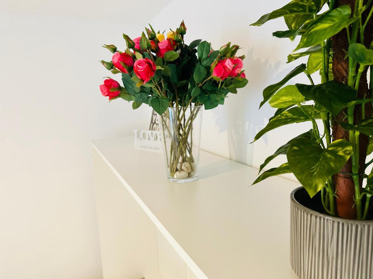 Luxury Stay Salzburg City Bagian luar foto