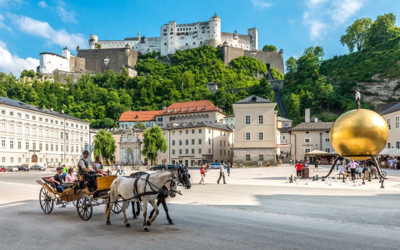 Luxury Stay Salzburg City Bagian luar foto